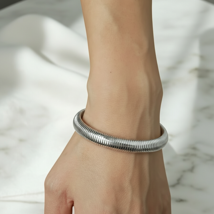 Elastisk bangle armbånd - titanium