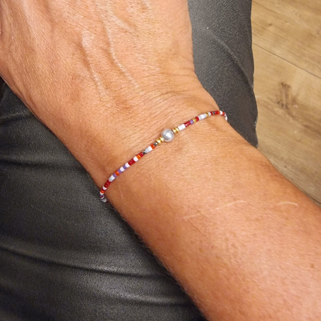 Armbånd miyuki perler - røde nuancer