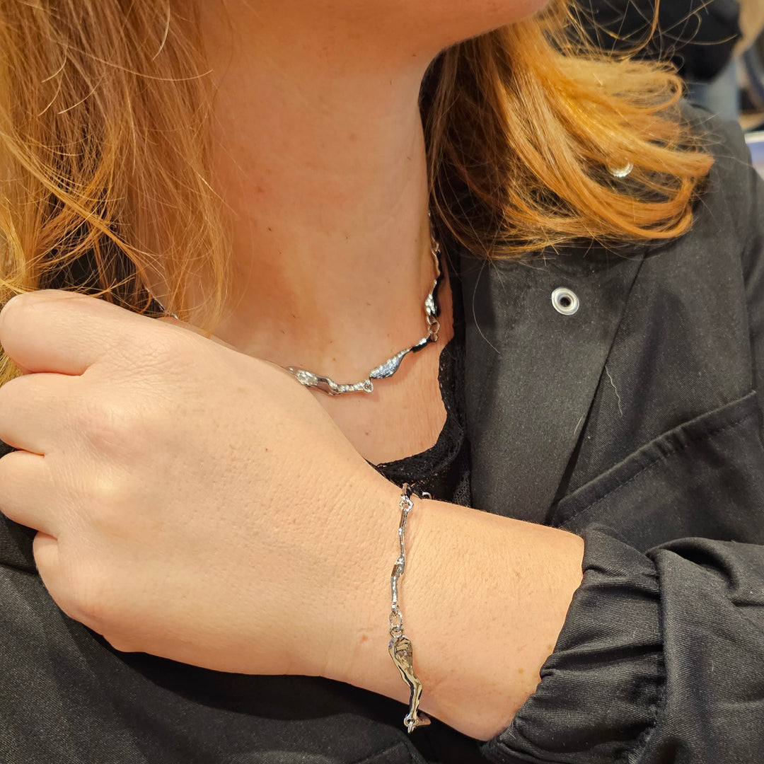 Smykkesæt halskæde og armbånd i blank titanium