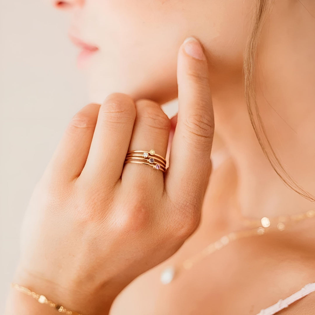 Ringe fødselsmåned zirkon - 18 karat forgyldt ædelstål