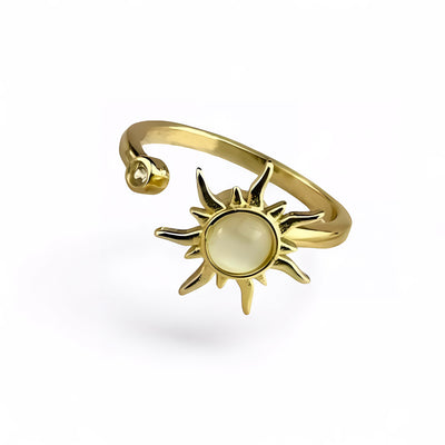 Roterende fidget antistress sol ring med hvid opal i 14 karat forgyldt kobber