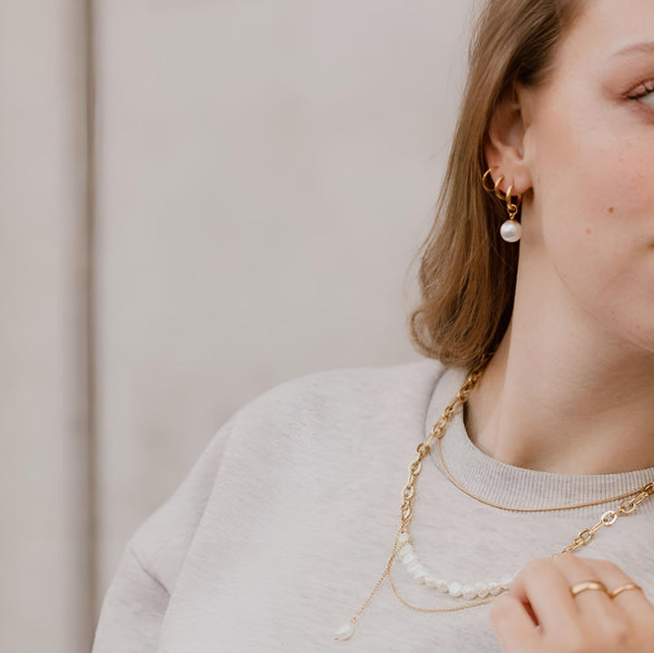Klassiske hoops perlevedhæng - 18 karat forgyldt titanium