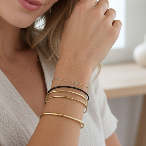 Tynd bangle armring - 18 karat forgyldt titanium