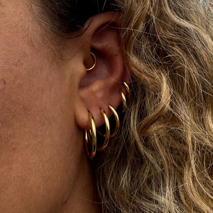 Hoops - 18 karat forgyldt titanium - flere størrelser