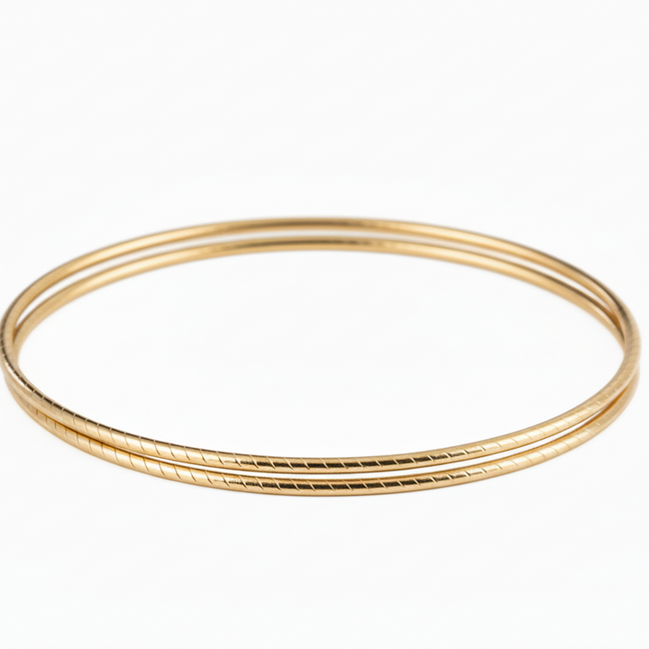 Bangle armring mønstret - 18 karat forgyldt titanium