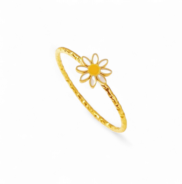 Marguerit ring i 18 karat forgyldt titanium