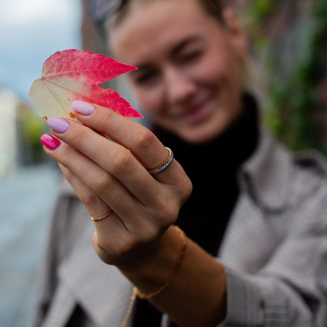 Band ring zirkoner - 18 karat forgyldt ædelstål