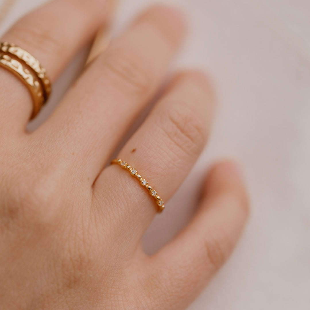Tynde ringe med struktur - 18 karat sterlingsølv