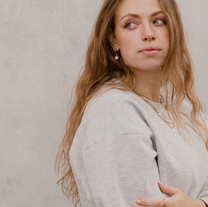 Klassiske hoops perlevedhæng - 18 karat forgyldt titanium