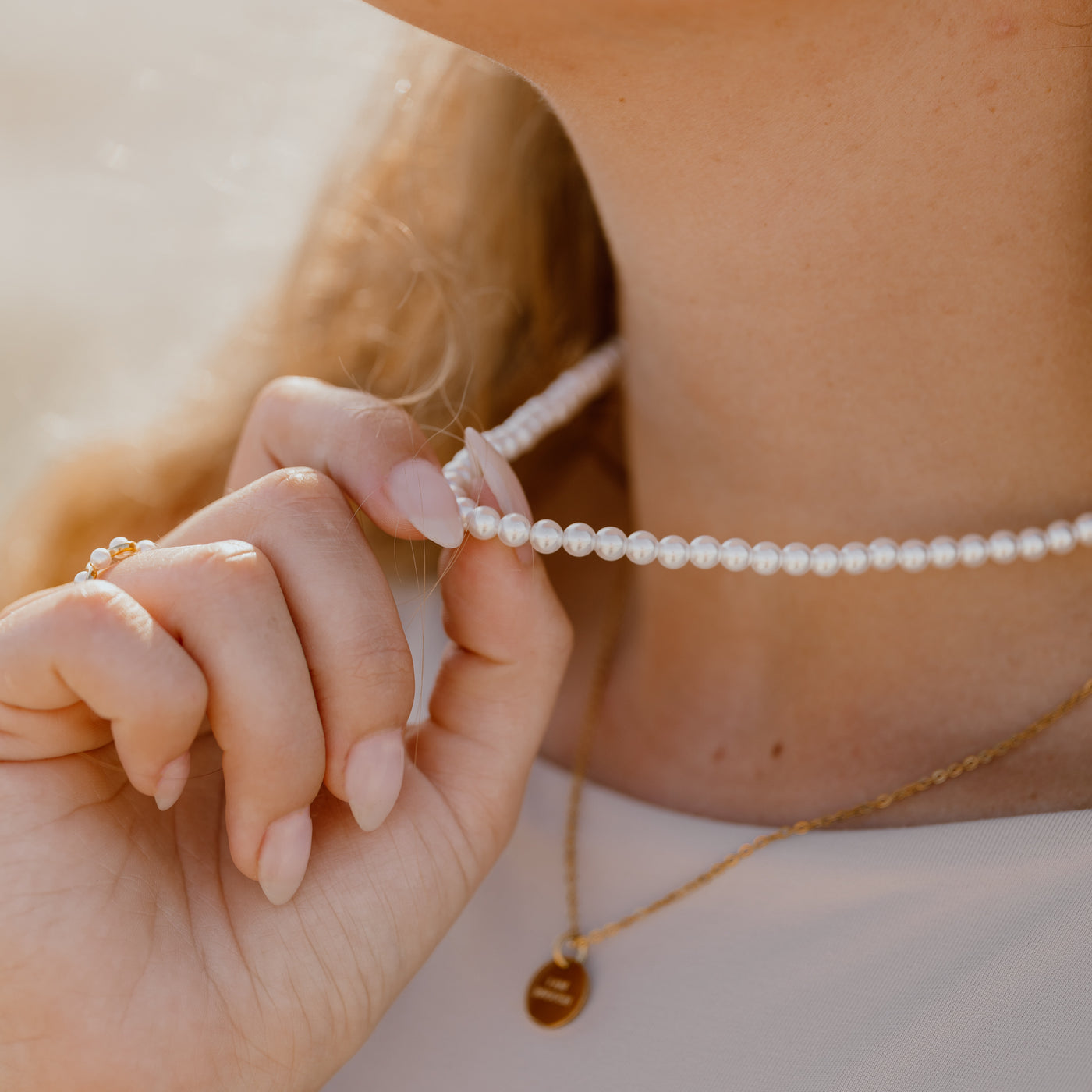 Klassisk perle halskæde i 18 karat forgyldt rustfrit ædelstål