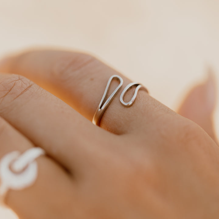 Ring med åbne dråber - titanium