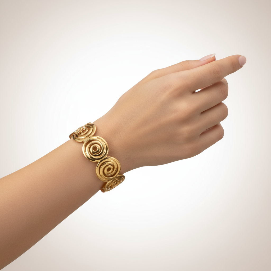 Spiral armring i 18 karat forgyldt ædelstål