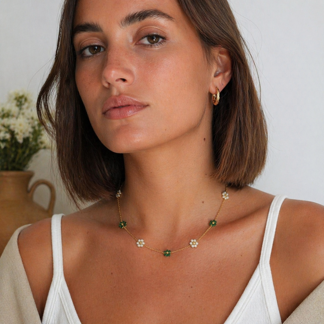 Halskæde choker med grønne blomster - 18 karat forgyldt ædelstål. Flere farver
