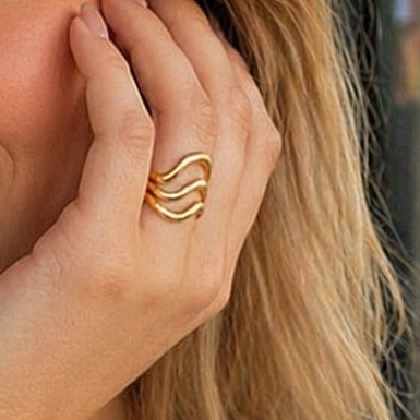 Triple wave ring - 18 karat forgyldt ædelstål