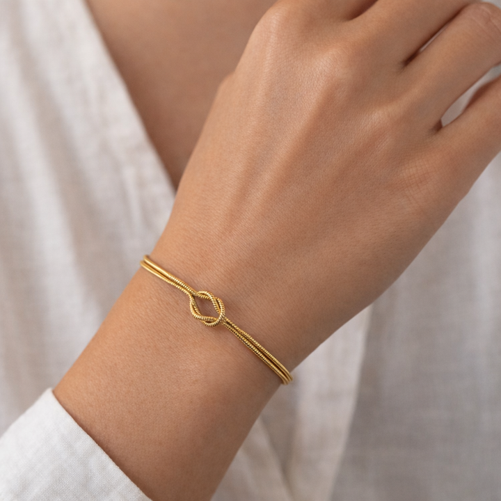 Armbånd med knude - 18 karat forgyldt titanium