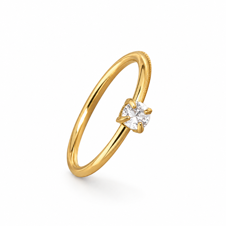 Solitaire ring hvid cz sten - 18 karat forgyldt titanium