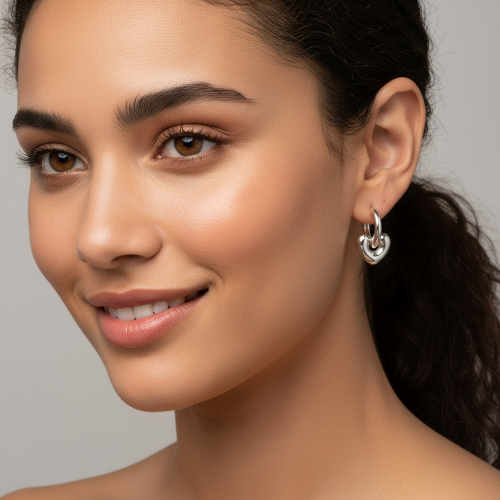 Chunky hoops med hjertevedhæng i ædelstål