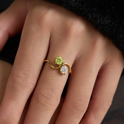 Dobbelt grøn/hvid zirkon ring i 18kt. forgyldt rustfrit ædelstål