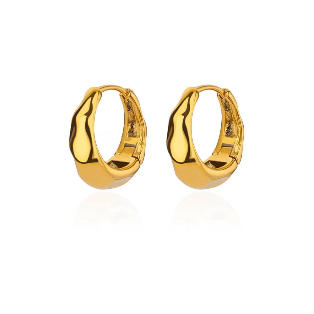 Wavy hoops i 18 karat forgyldt ædelstål