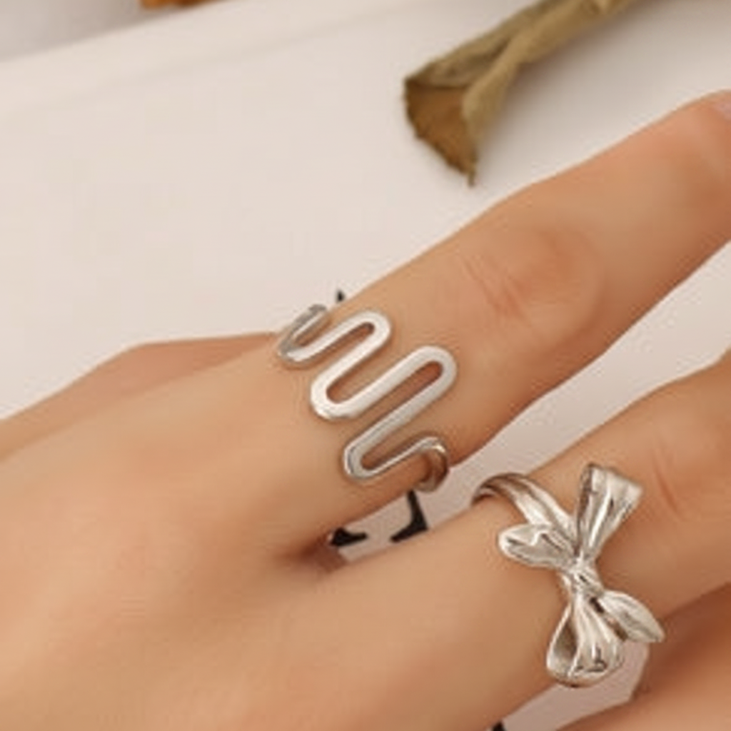 Ring med dybe bølger - titanium