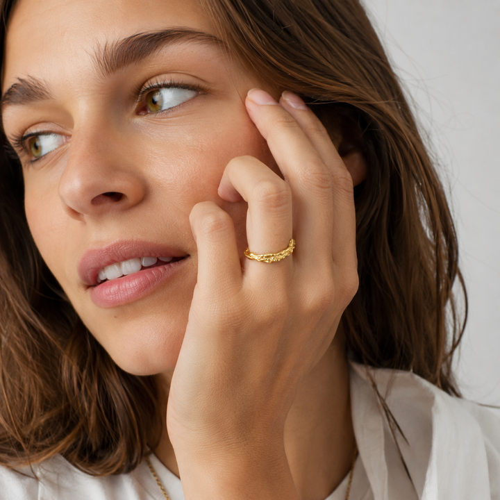Ring smeltet look - 18 karat forgyldt sterlingsølv