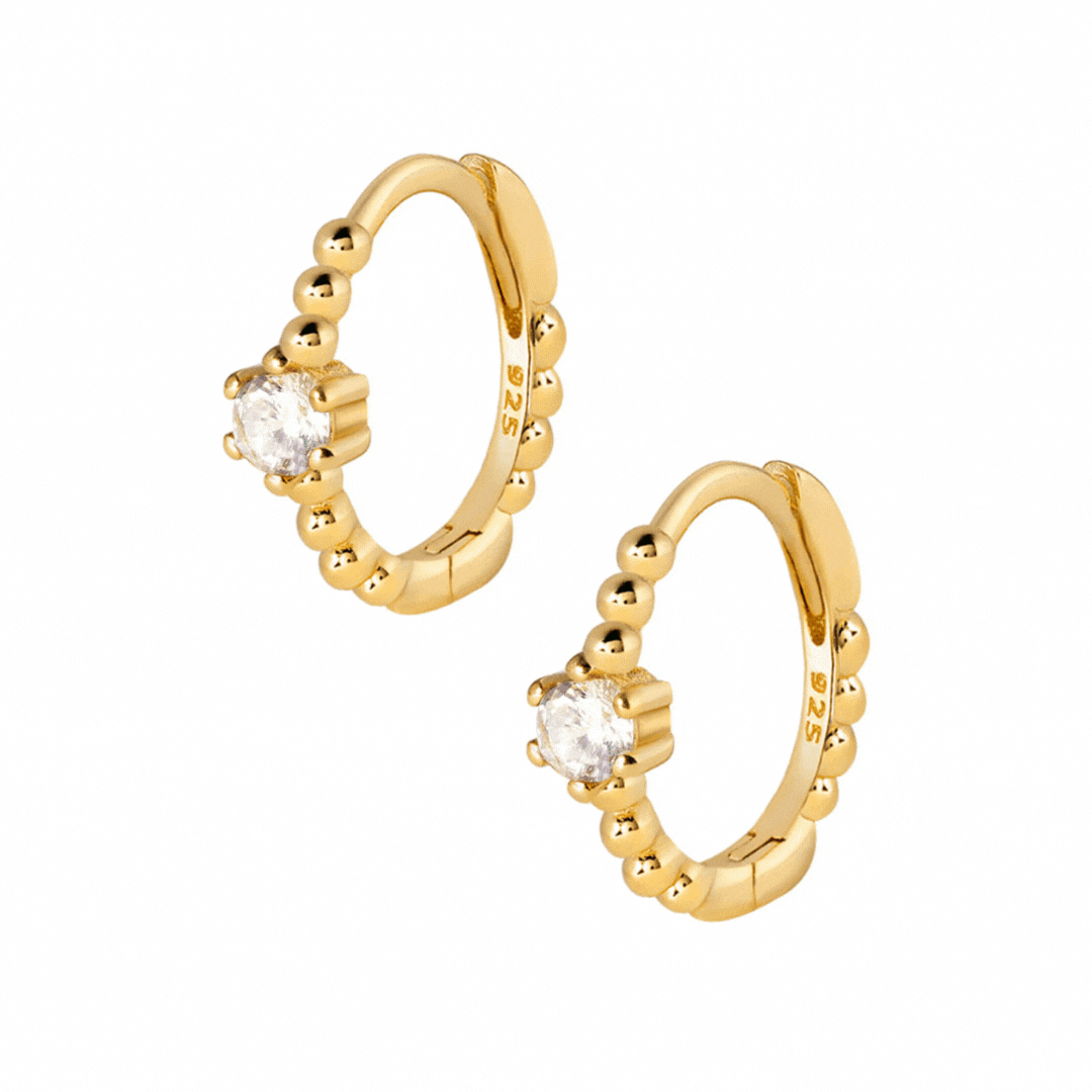 Creoler i 18 karat forgyldt sterlingsølv. Flere farver