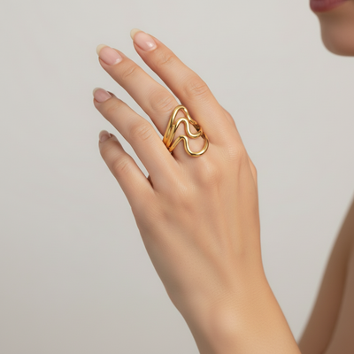 Wave ring i 18 karat forgyldt ædelstål
