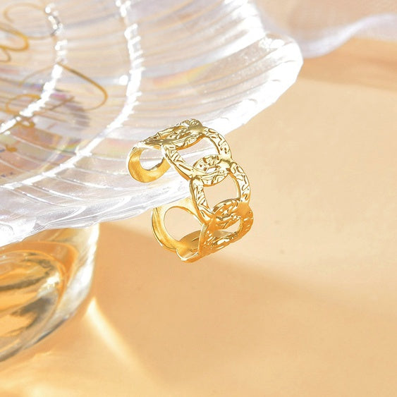 Vintage ring med cirkler i 18 karat forgyldt stål