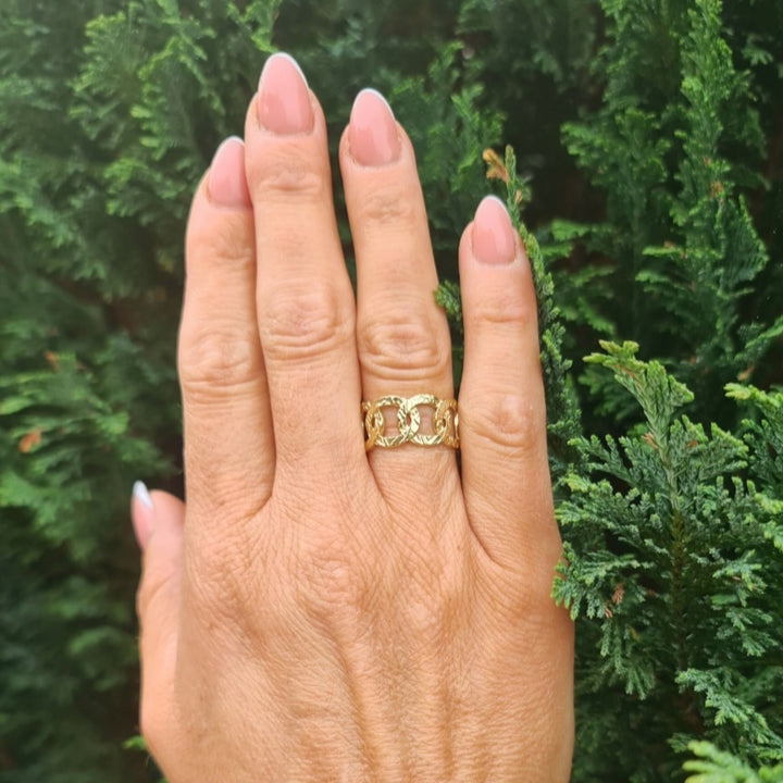 Vintage ring med cirkler i 18 karat forgyldt stål
