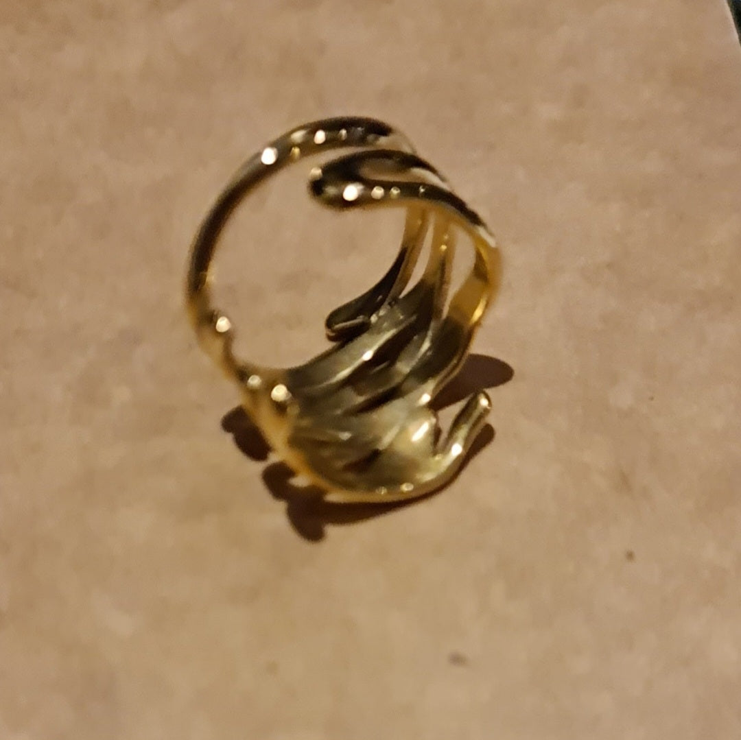 Bred natur statement ring i 18 karat forgyldt rustfrit ædelstål